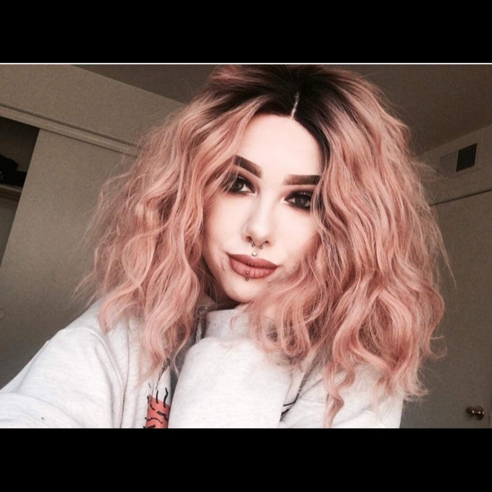 Uniwigs Pink Wavy Wig